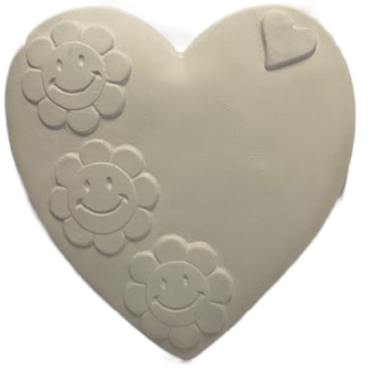 Heart with Daisy Smile Faces Plaque
